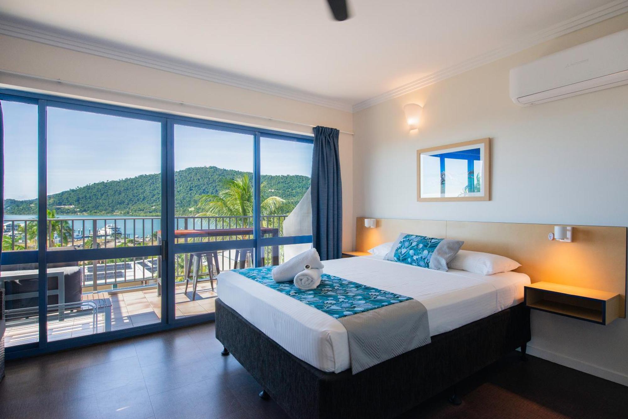Coral Sea Vista Apartments Airlie Beach Luaran gambar